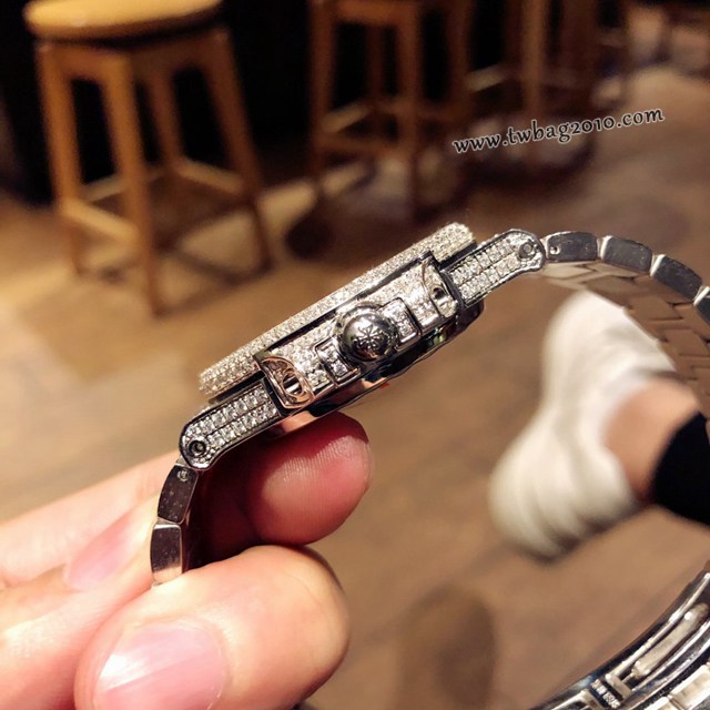 百達翡麗滿天星滿鑽方鑽鸚鵡螺 5719/1G-001 百達翡麗運動系列鸚鵡螺  gjs1727